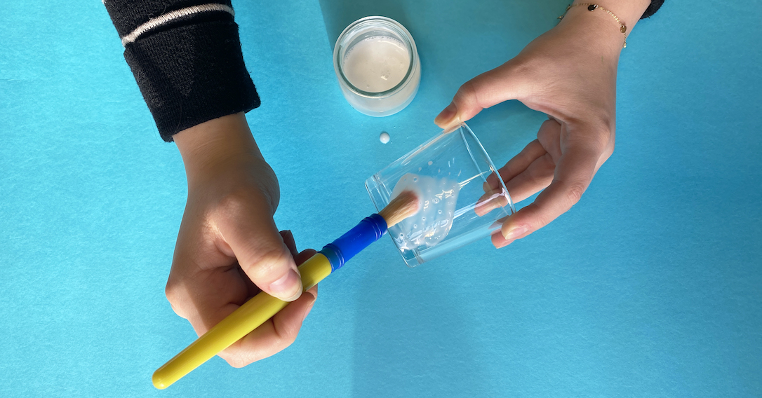 coat the jar with a layer of glue and water