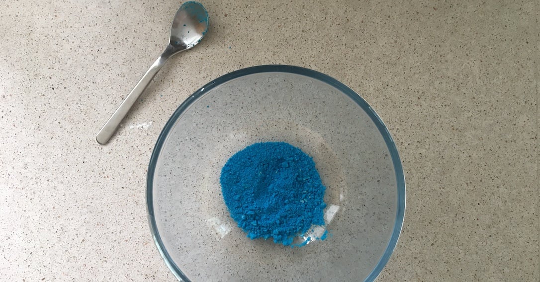 mix the blue sand