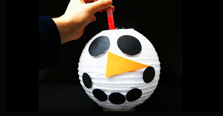 Super simple Snowman lantern for children | toucanBox